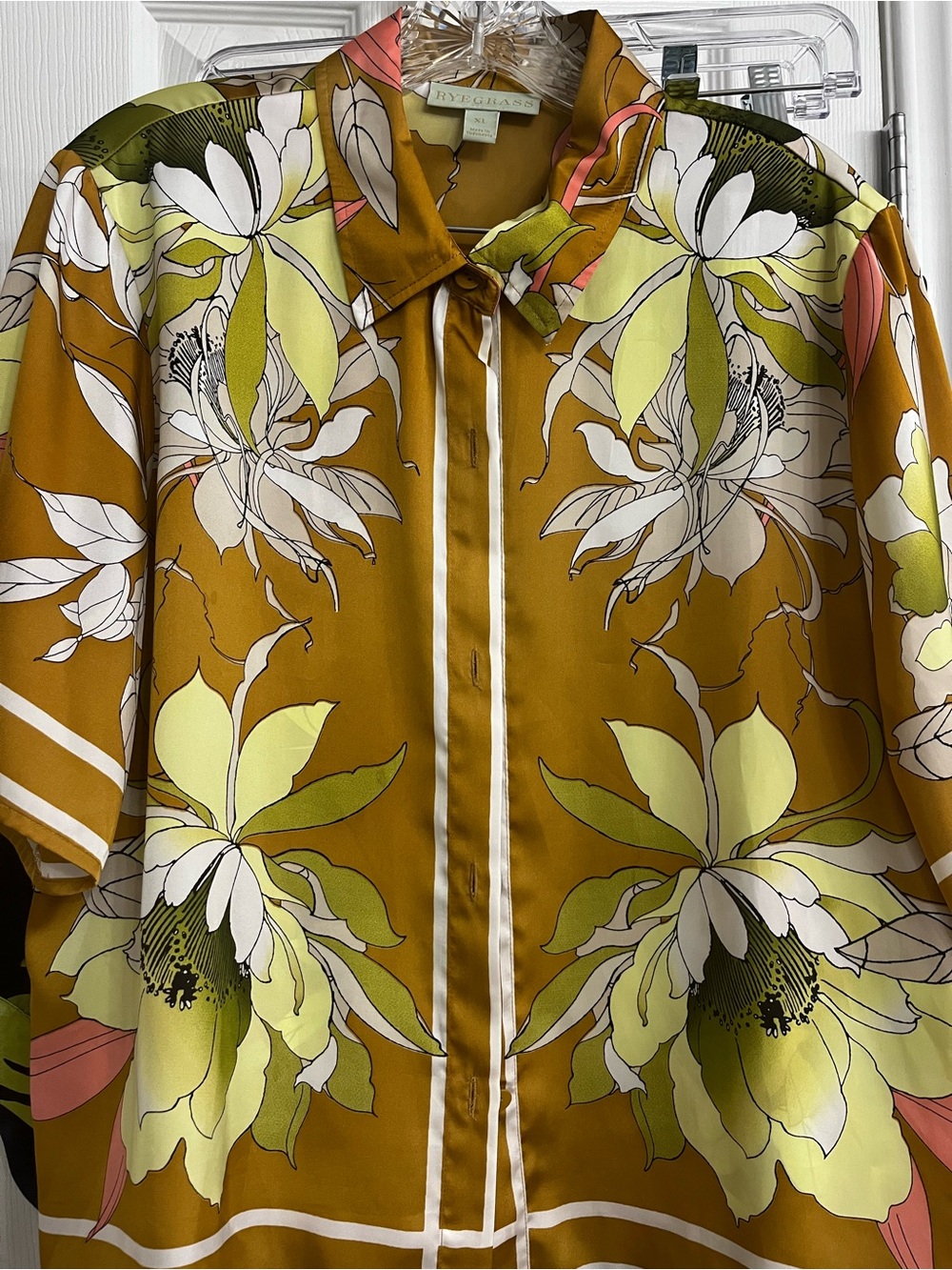 LIKE NEW Ryegrass Satin Olive Gold Tropical Women’s Shirt